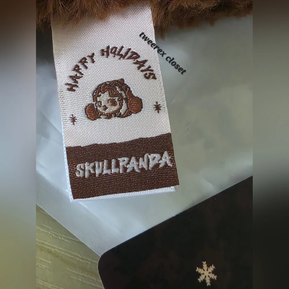 Pop Mart Skullpanda Tell Me What You Want Series Plush Pendant - On Schedule